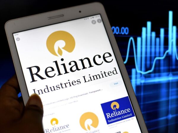 Новини бізнесу - Найбільший НПЗ Індії відновив імпорт нафти з Росії - ЗМІ