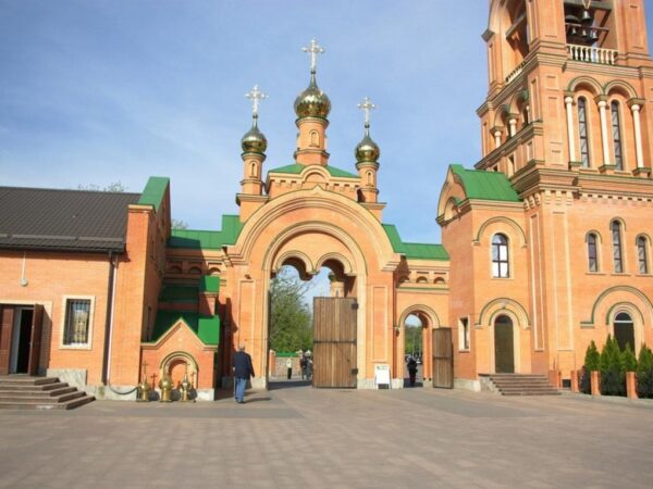 Новини Києва - Підпільна російська школа в Києві: деталі скандалу