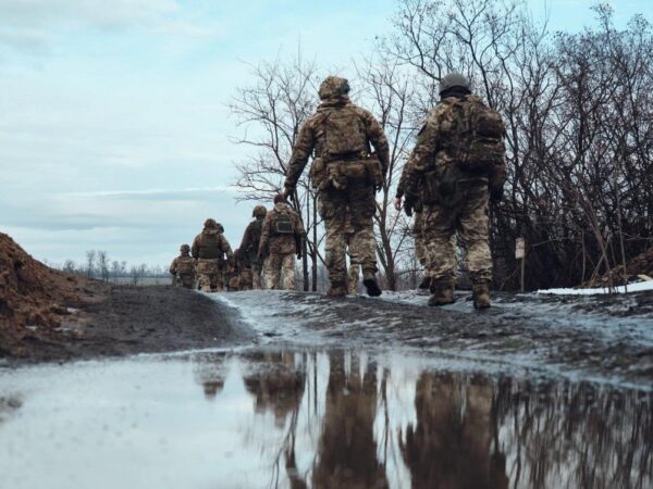 Новини України - Президент пропонує Раді продовжити воєнний стан