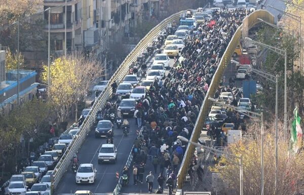 Новини світу - Протести в Ірані: є жертви і поранені