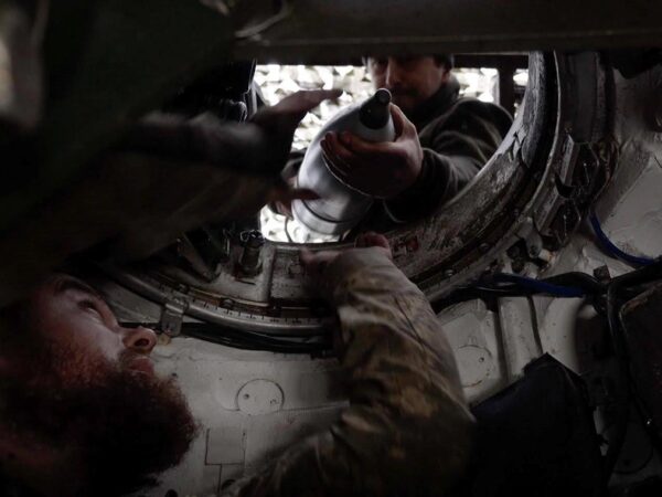 Новини України - Росія за добу штурмувала майже 100 разів - Генштаб