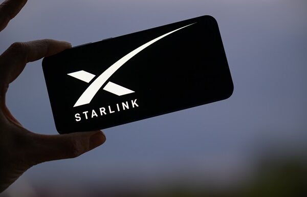 Новини бізнесу - SpaceX надає безкоштовний інтернет Starlink в Ірані - ЗМІ