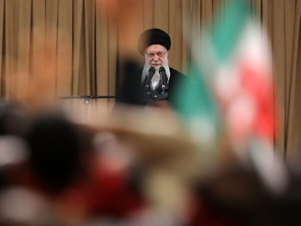 Новини світу - США зафіксували масовий вивід коштів іранською владою