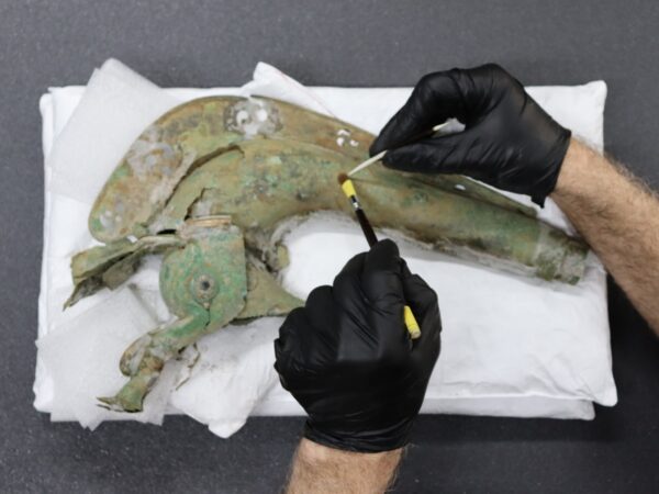 Технології - У Британії знайшли кельтську бронзову трубу часів боротьби з Римом