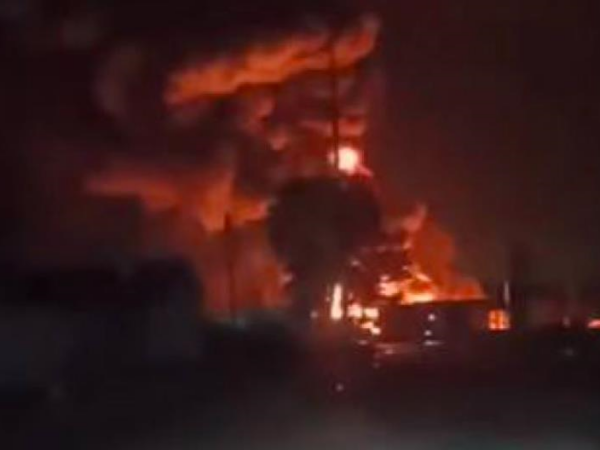 Новини світу - У Калузькій області РФ палає нафтобаза - соцмережі