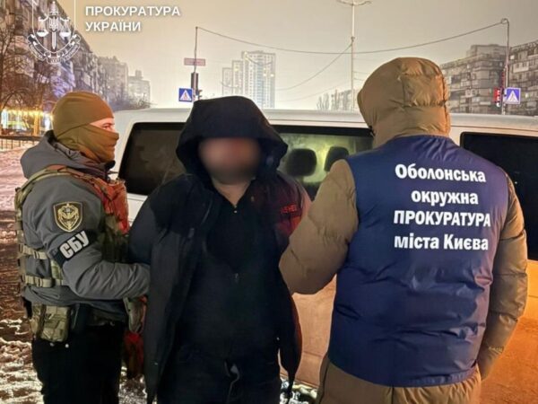 Новини Києва - У Києві затримали організатора незаконної схеми перетину кордону