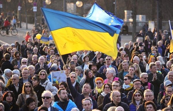 Новини України - У українців зростає надія на мир - опитування