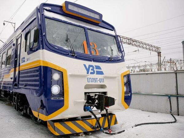 Новини України - Укрзалізниця через непогоду відправила кілька поїздів з затримками