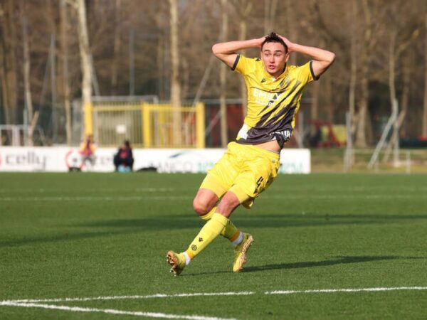 Новини спорту - Вихованець Карпат перемістився в альма-матер з клубу Рух, який його прийняв