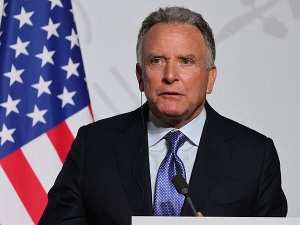 Новини світу - Віткофф таємно зустрічався з наслідним принцом Ірану - ЗМІ