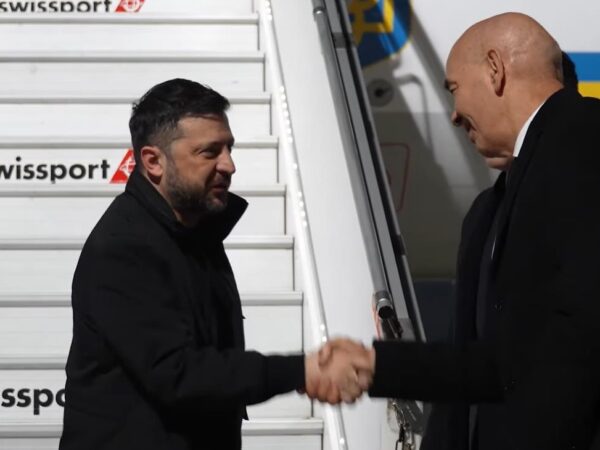 Новини України - Зеленський прибув з візитом до Кіпру